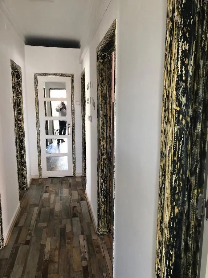 Guest house Alojamento Mercado Sul Lisbon